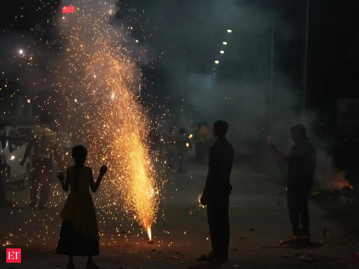 SC calls for safer firecrackers, voluntary restraint over curbs