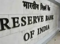 RBI curbs on forex trades strengthen rupee