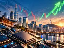 Global Market: South Korean shares rebound as chipmakers recover after five-day losing streak<br>
