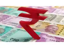 Rupee extends rise but falters past 95/USD on importer hedging, outflows