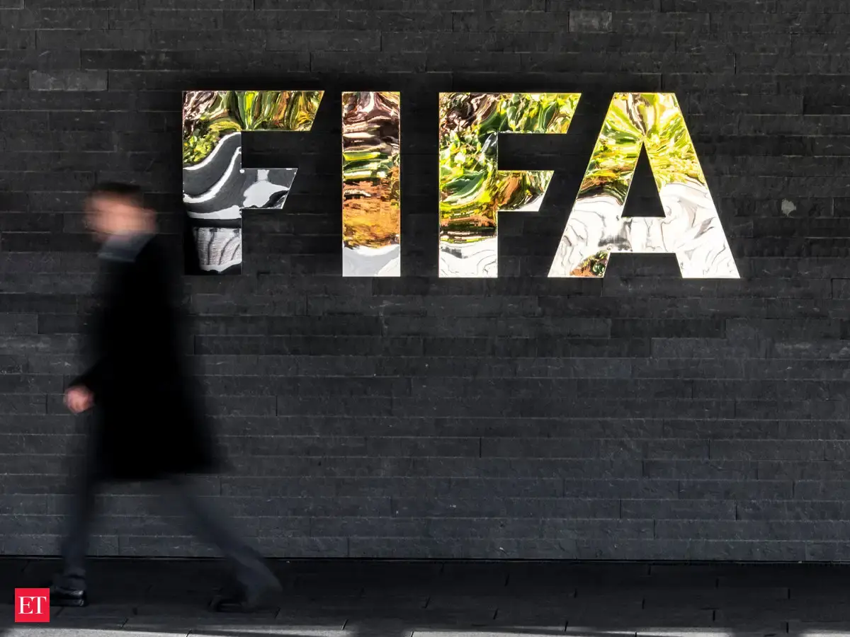 At showdown FIFA meeting, Infantino apologizes for World Cup furor but leaves critics unhappy