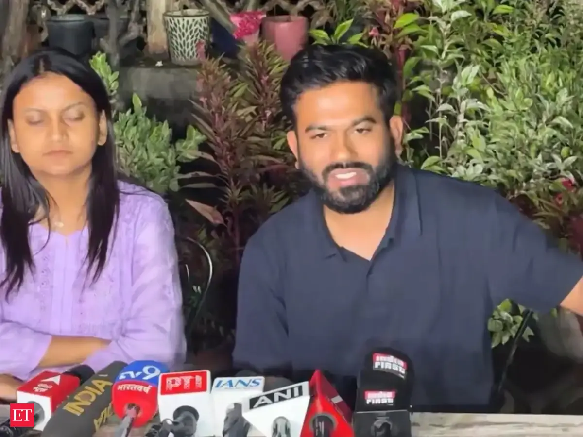‘Delhi Police and IB are going to arrest me’: Dipke