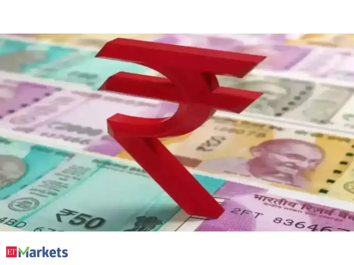 Rupee rises 1.9% in a week, closes below 95 per dollar