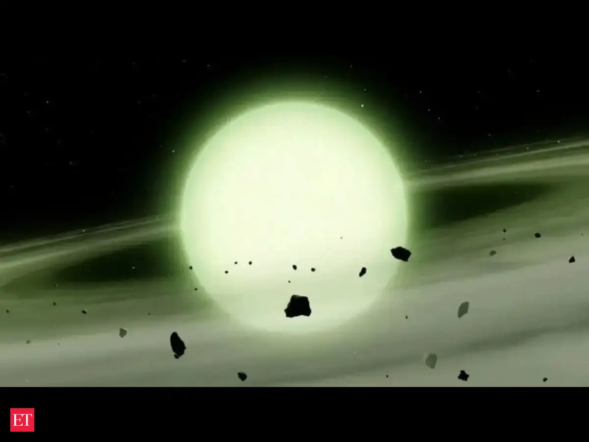 Astronomers find a 'ghostly' star glowing green and another possibly the reddest ever recorded