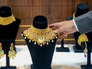 Standalone: Jewellery store in Srinagar