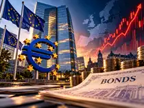 Global Market: Eurozone bond selloff to weigh on growth, curb inflation, Lagarde says<br>