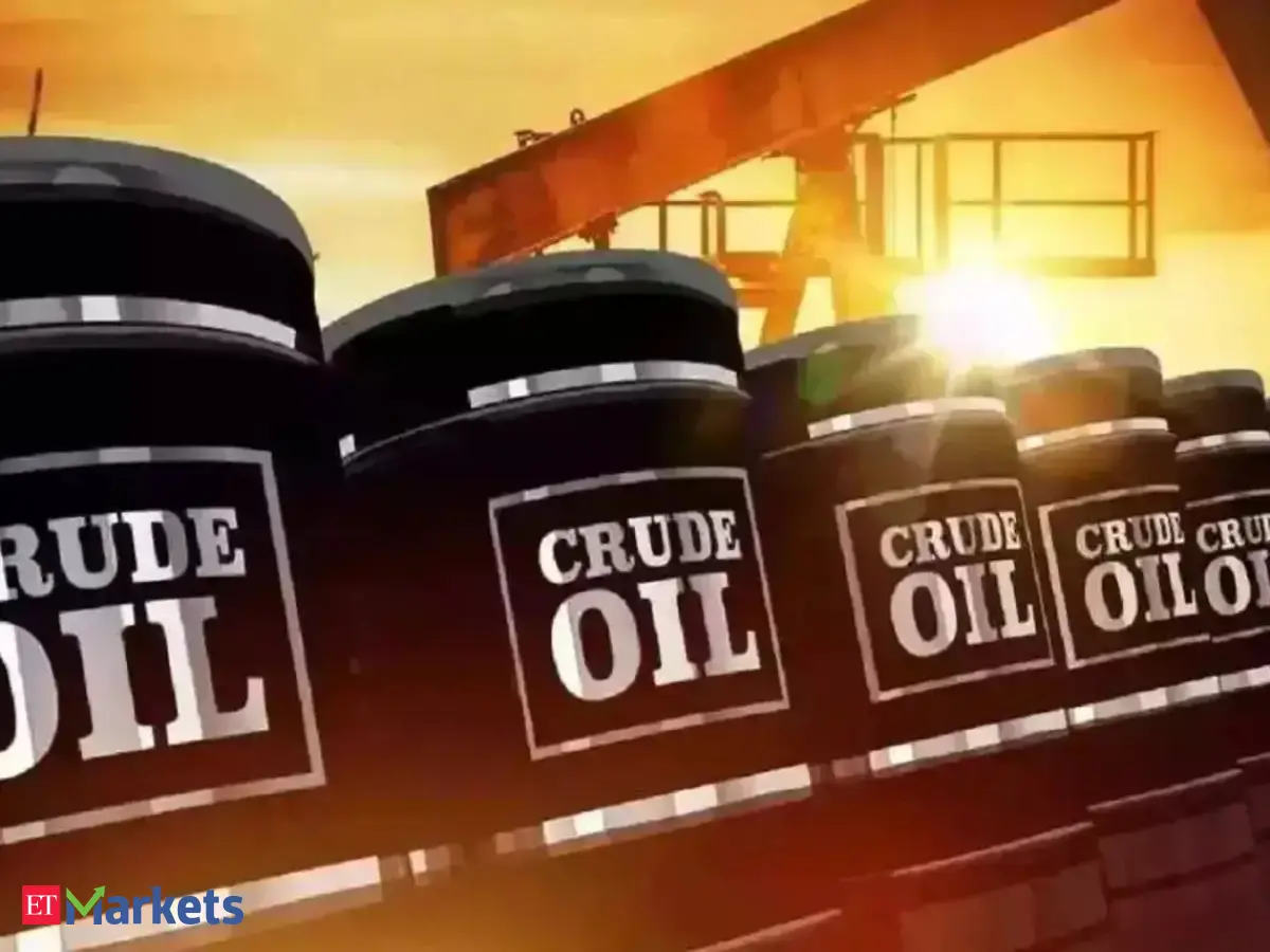 Oil rises on Middle East supply worries