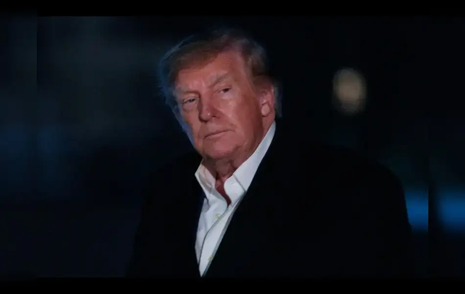 WATCH: Trump snubs CNN anchor Kaitlan Collins over questions on Russia ...