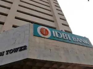 RBI tightens leverage ratio rules, keeps minimum capital thresholds unchanged