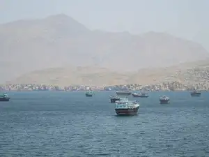 Iran claims Strait of Hormuz control, warns US warships against ...