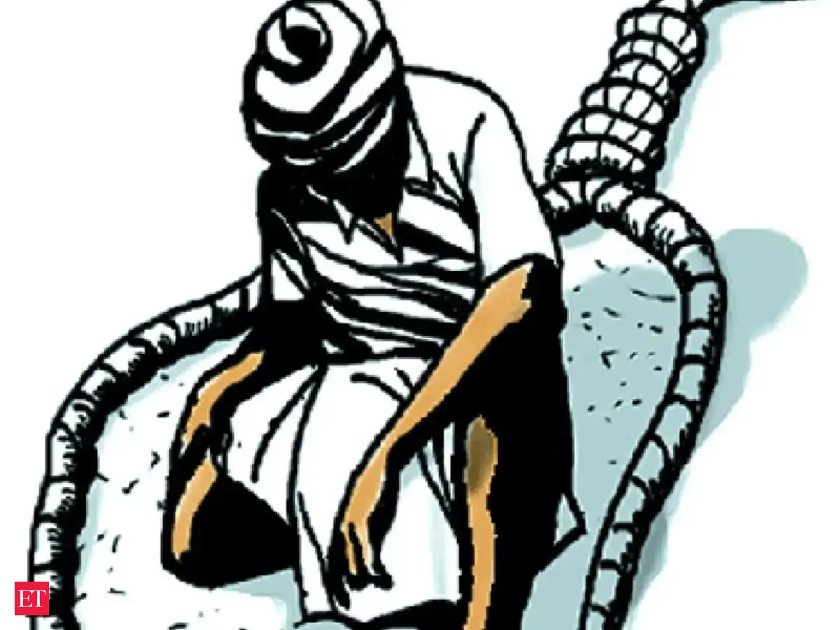 Farmer who borrowed Rs 10,000 found hanging in Nanded finance firm's office; 3 booked for murder