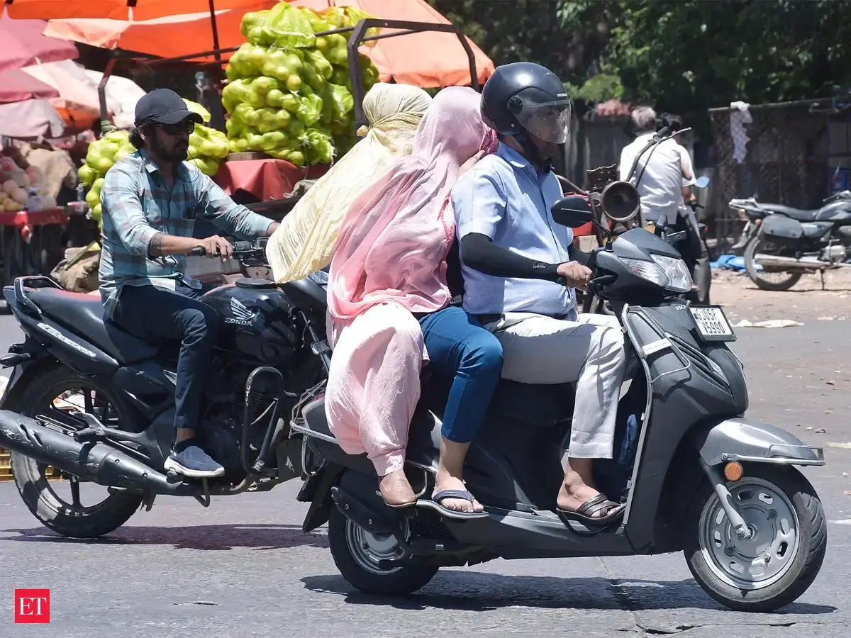 Festive auto sales: two-wheelers up 16%, passenger vehicles down 6%