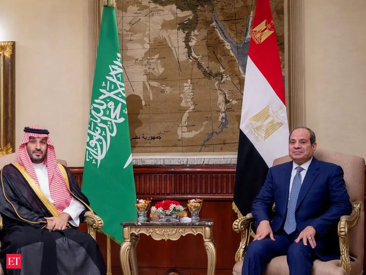 Parlamentares egípcios apoiam mandato militar para defender fronteiras sauditas em meio à escalada houthi