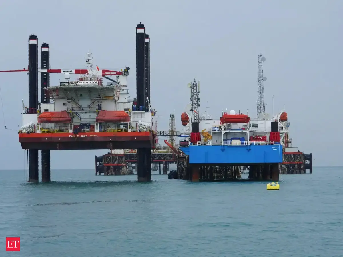 India's fuel export earnings rose nearly 50% despite lower volumes