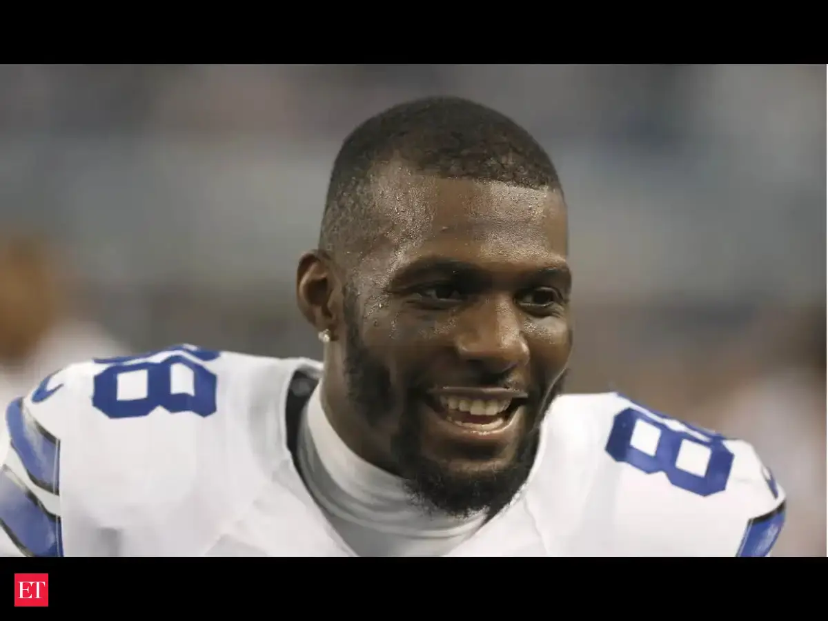 Dez Bryant video: What has happened to Dez Bryant? Ex-Dallas Cowboys star claims police official pointed gun at him in front of his daughter. Watch viral video here