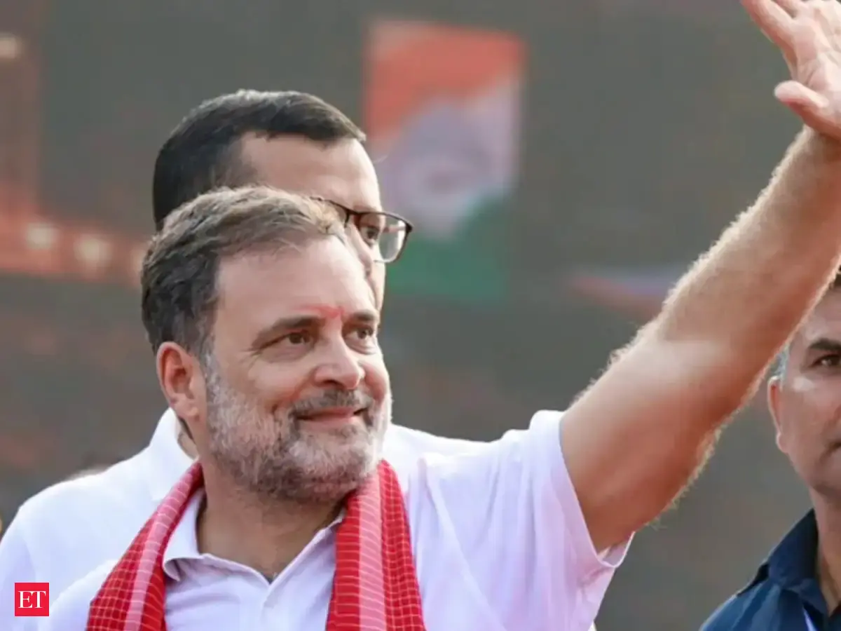 SC notice on plea alleging Rahul Gandhi pushed pregnant journalist during October 12 march