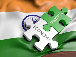 Finmin Pegs Q2 Expansion at 7.35%,Flags Capital Pressure over US Yield