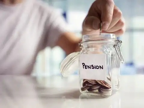 What is the current minimum EPS pension?