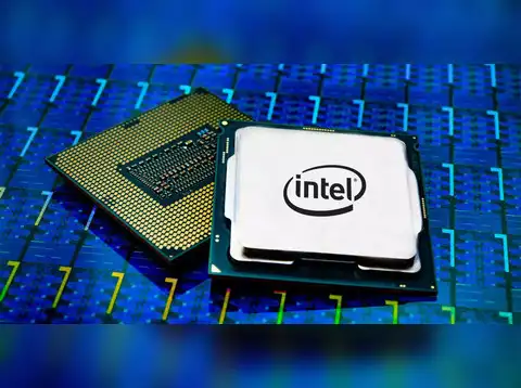 Manufacturing bottlenecks add to Intel's challenges