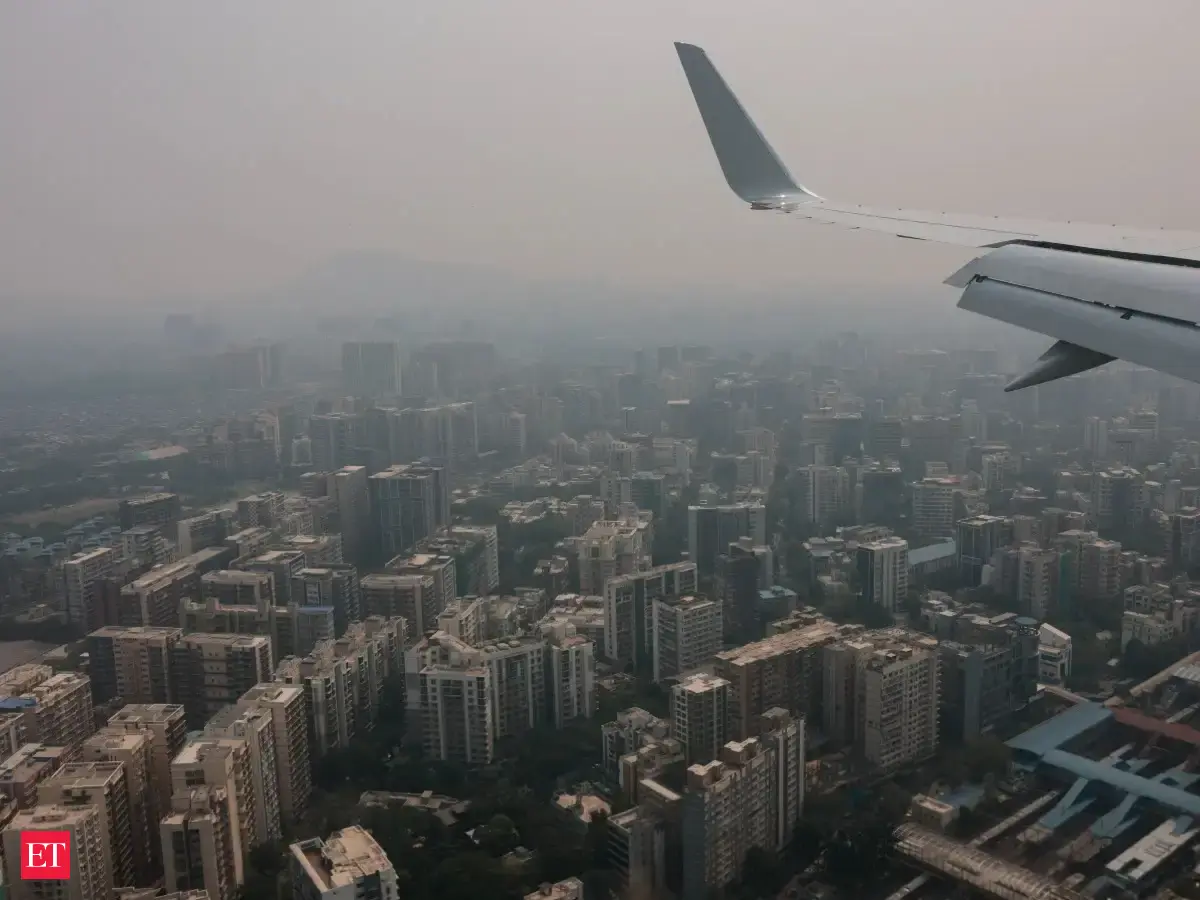 Mumbai loses its coastal edge as pollution surges