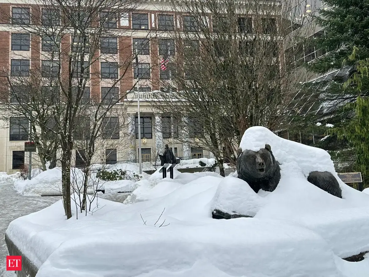 Alaska Braces for Heavy Snow as Weather Service Warns of Disrupted Highway Transit