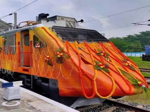 Tejas Beats The Clock