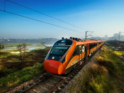  Vande Bharat Is Fastest But Often Late