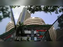 Dalal Street Weak Ahead: Nifty stands on firmer footing, but can it break past 23,450?<br>