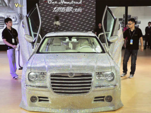 A new Chrysler 300 car, decorated with 400,000 D.A.D. crystals