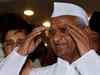 Anna Hazare decides not to accept fund despite Arvind Kejriwal's offer