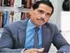 Robert Vadra links haunt DLF on Dalal Street