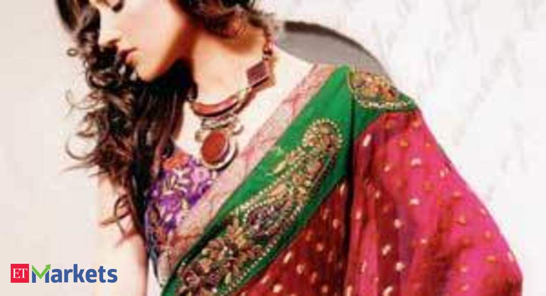 Old Zari Sarees Back In Re Sale Market For Gold Silver Content