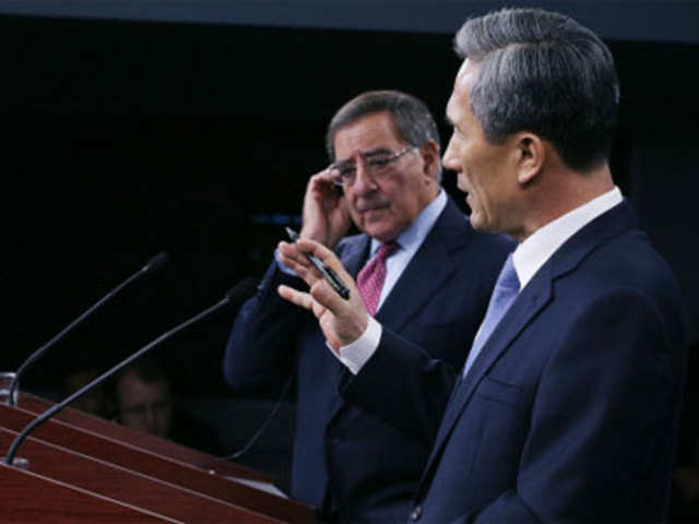 Leon Panetta and South Korea's Minister Of Defense at Pentagon