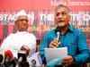 Anna Hazare, V K Singh attack UPA, seek dissolution of Parliament