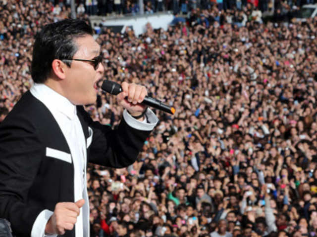 South Korean rapper Psy performs 'Gangnam Style' in Paris