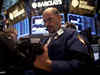 Hedge Funds cuts bets in longest retreat since 2008