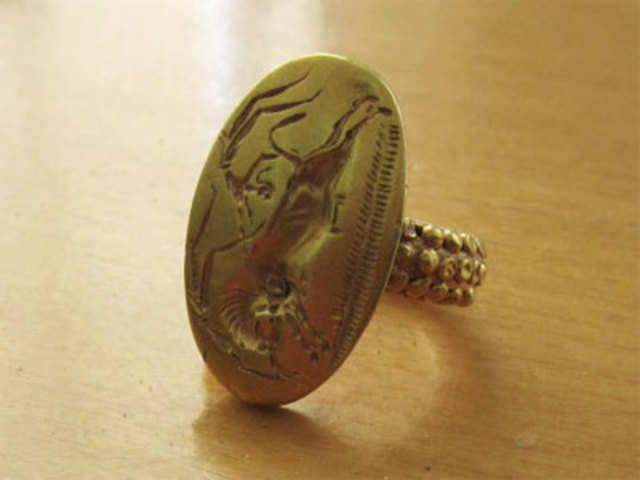 A ring stolen from a museum in Ancient Olympia