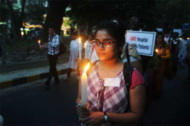 First anniversary of AMRI accident in Kolkata