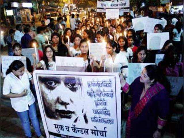 Protest against Delhi rape case: Mumbai