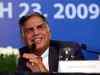 Vibrant Gujarat 2013: Ratan Tata gets thundering applause at the Summit