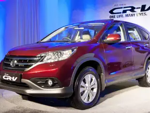 Honda CR-V, the first ever SUV in the country, is one in a handful of auto ads that defy conventional car-commercial wisdom accrued over ages of smart auto marketing. Honda CR-V, the first ever SUV in the country, is one in a handful of auto ads that defy conventional car-commercial wisdom accrued over ages of smart auto marketing.