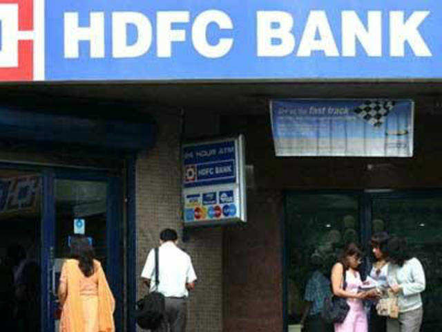 HDFC Bank cuts base rate by 10 bps