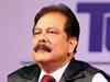 'Subrata Roy submits details of personal assets to Sebi'