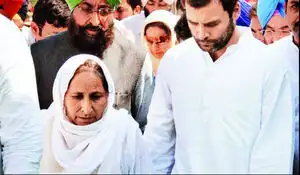 It set of another chain of diplomatic and political reactions from either side of the divided subcontinent, on a day Sarabjit was given a state funeral in Bhikiwind, near Amritsar. It set of another chain of diplomatic and political reactions from either side of the divided subcontinent, on a day Sarabjit was given a state funeral in Bhikiwind, near Amritsar.