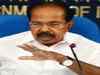 Veerappa Moily asks Kelkar panel to suggest roadmap for freeing gas prices