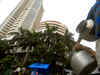 Nifty, Sensex start in red; HCL Tech, Bharti Airtel, JSPL down