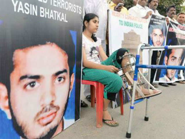 Yasin Bhatkal, face of Indian Mujahideen's, arrested in an operation from Nepal