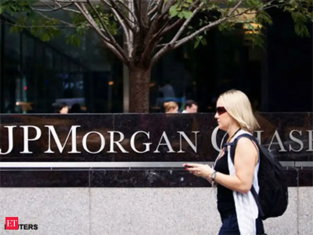 JPMorgan to spend $4 billion on compliance and risk controls: Reports ...