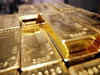 Govt hikes import duty on gold jewellery to 15%
