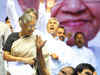 Shiela Dikshit speech cut short by protests